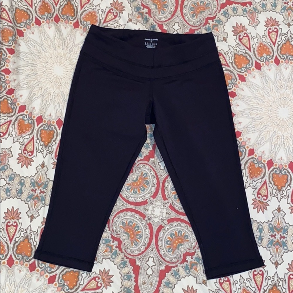 Like new Reebok CrossFit compression capris